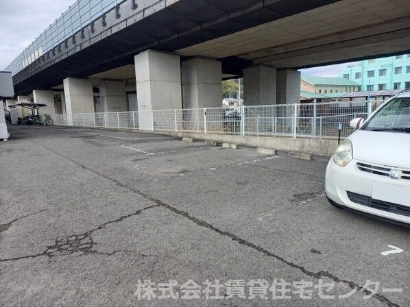 グリーンフル鳴神の物件外観写真